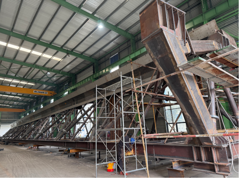 Custom Mining Equipment Steel Structure | Hopper, Cyclone & Kiln Hood